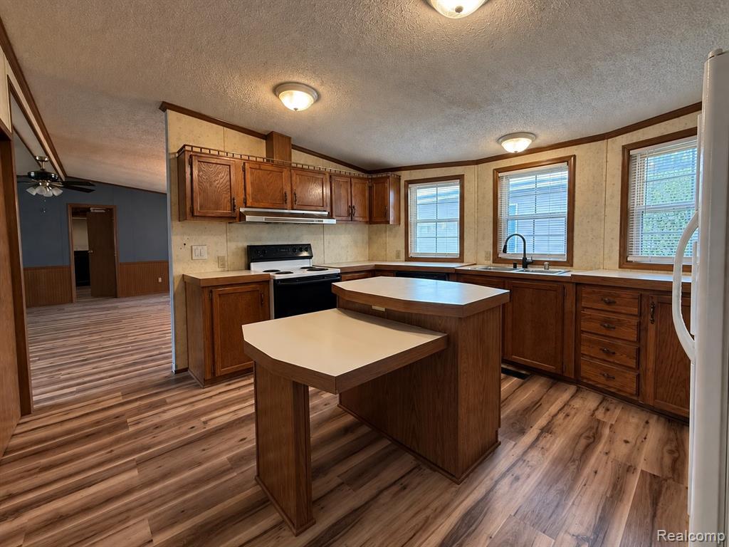 6564 E Michigan Avenue Property Photo 2