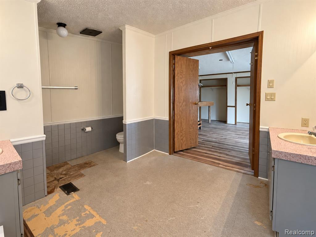 6564 E Michigan Avenue Property Photo 12