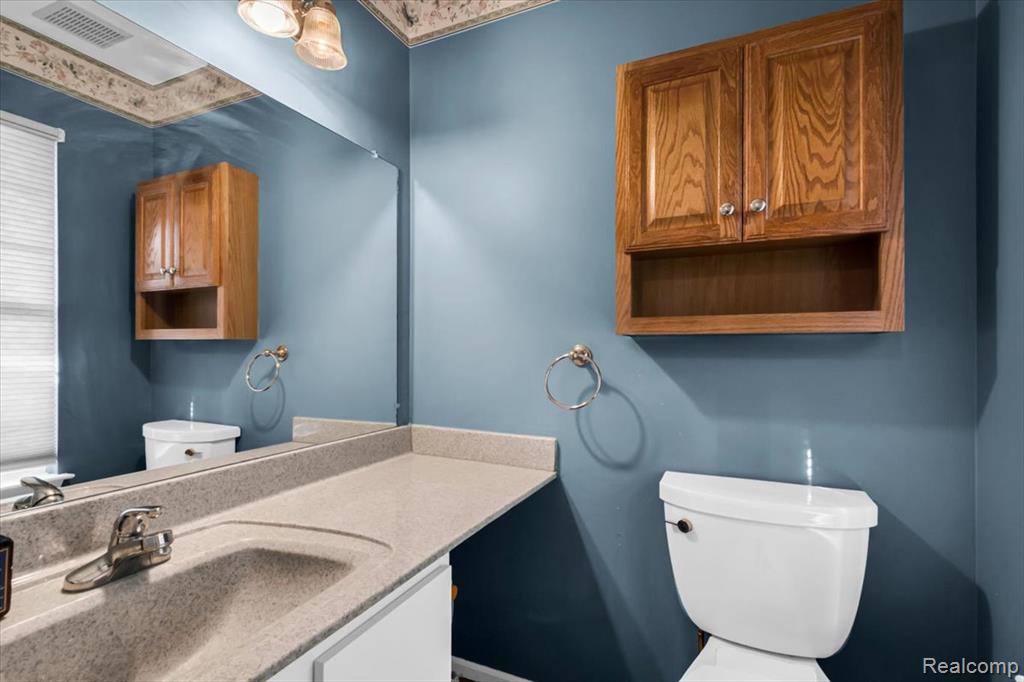 3947 Hunters Circle Property Photo 17