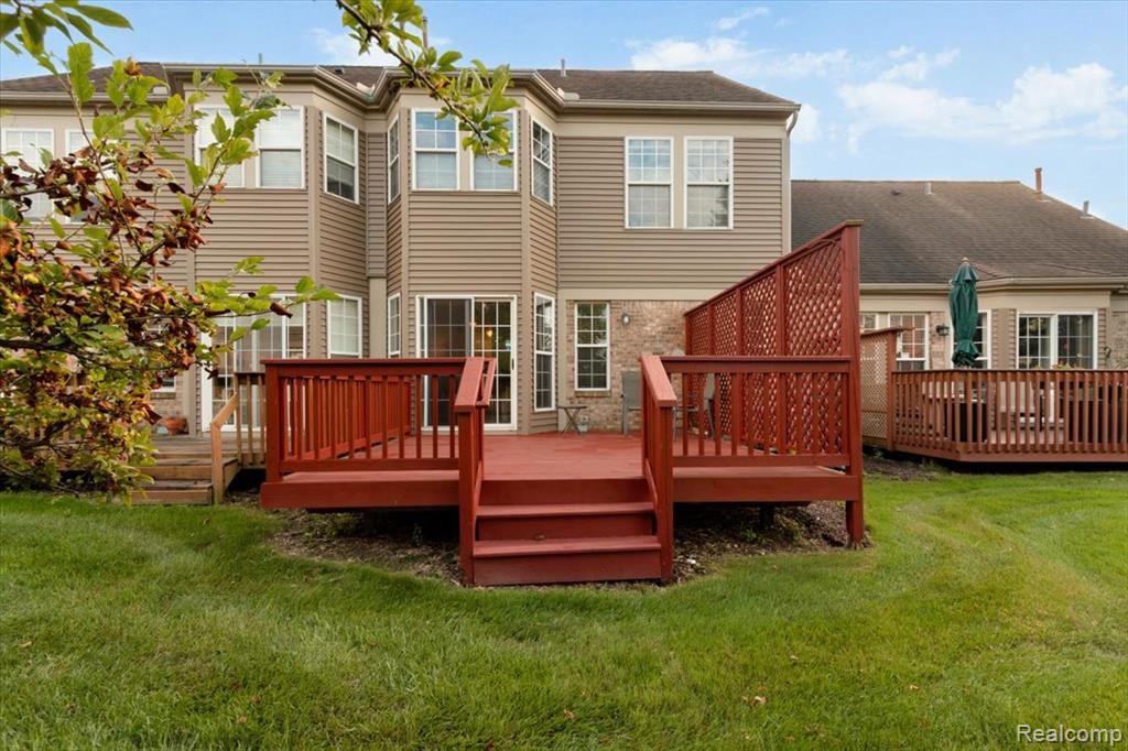 3947 Hunters Circle Property Photo 31