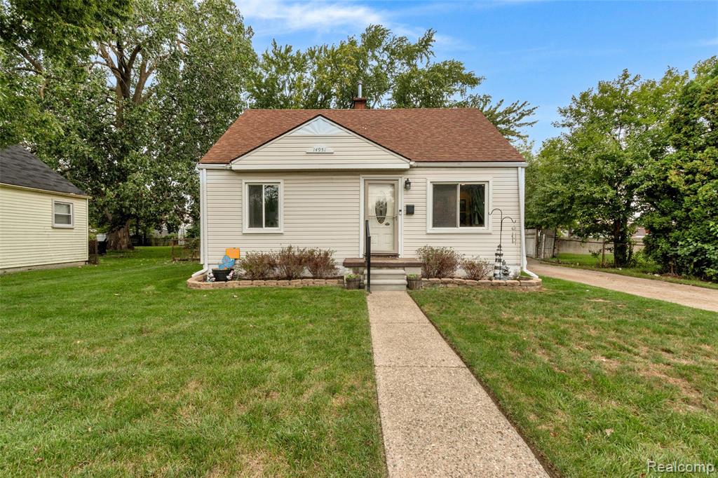 14951 Shirley Avenue Property Photo 1