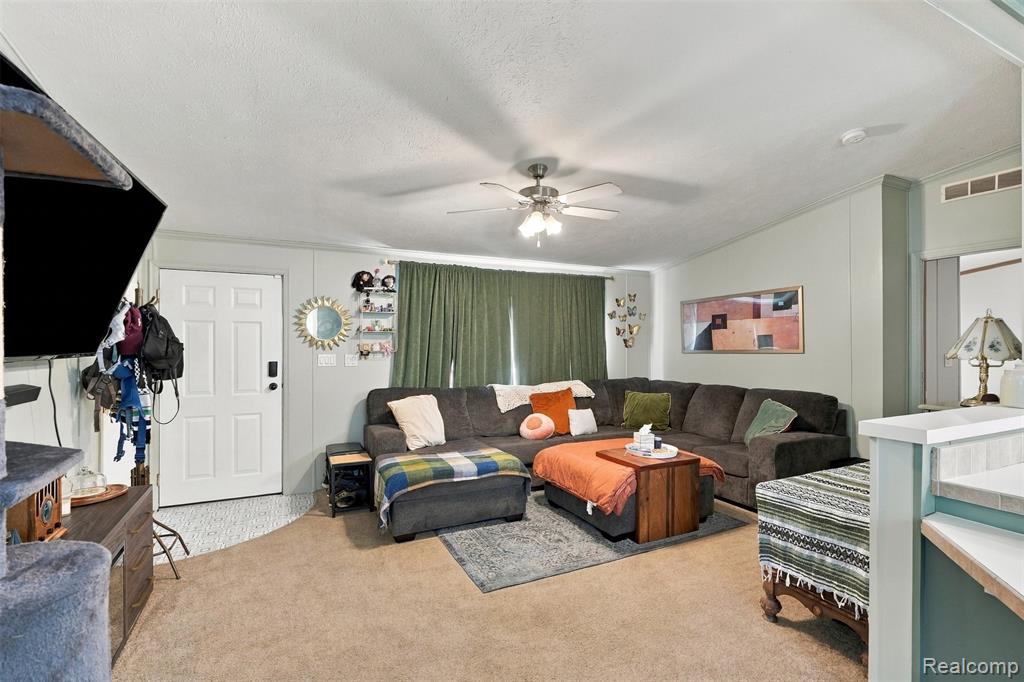 28034 Charlemagne Property Photo 5
