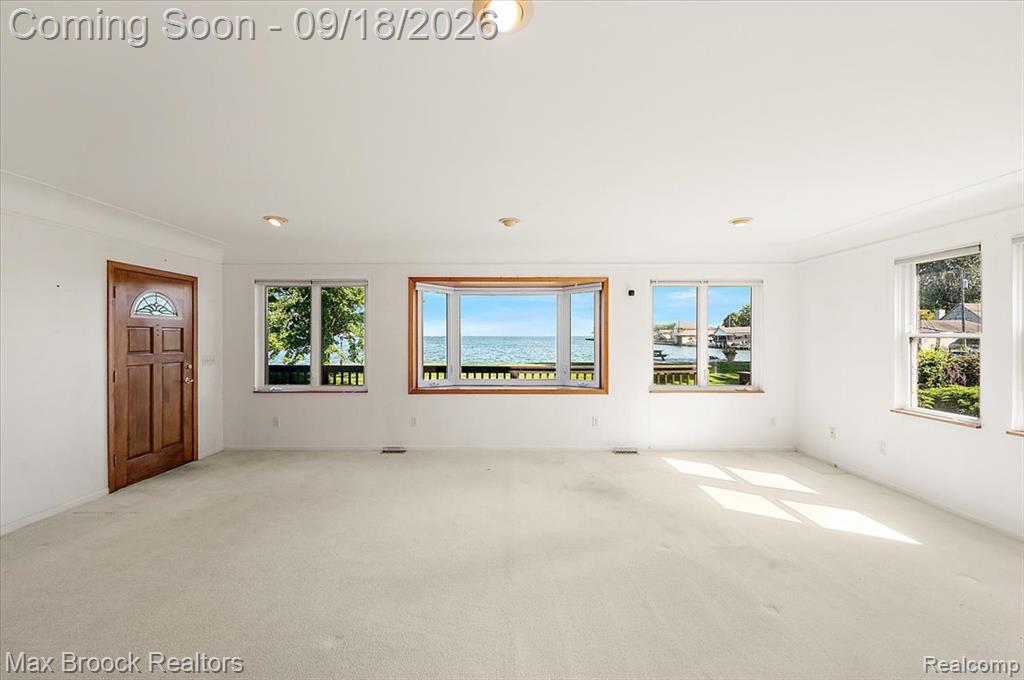 22665 Madison Street Property Photo 2