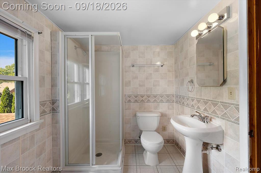 22665 Madison Street Property Photo 24
