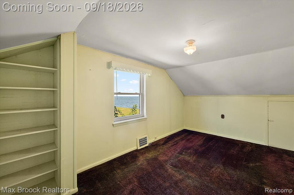 22665 Madison Street Property Photo 25