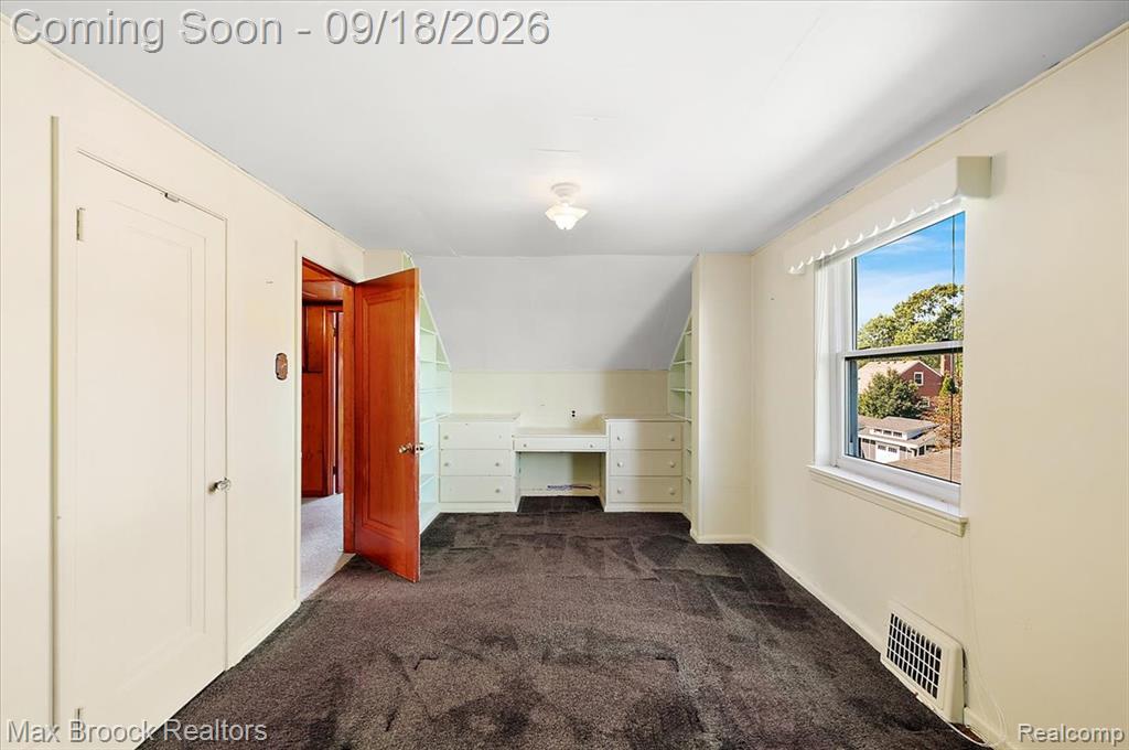 22665 Madison Street Property Photo 27