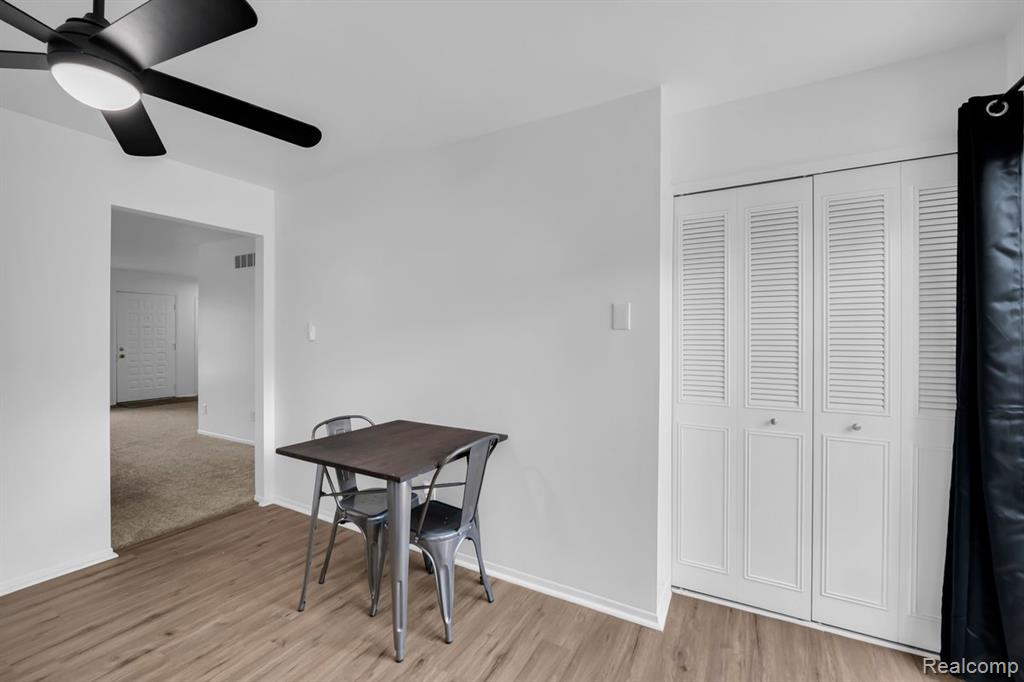 29454 Scarborough Drive Property Photo 10