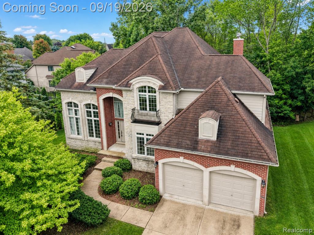 24371 Cavendish Avenue Property Photo 6