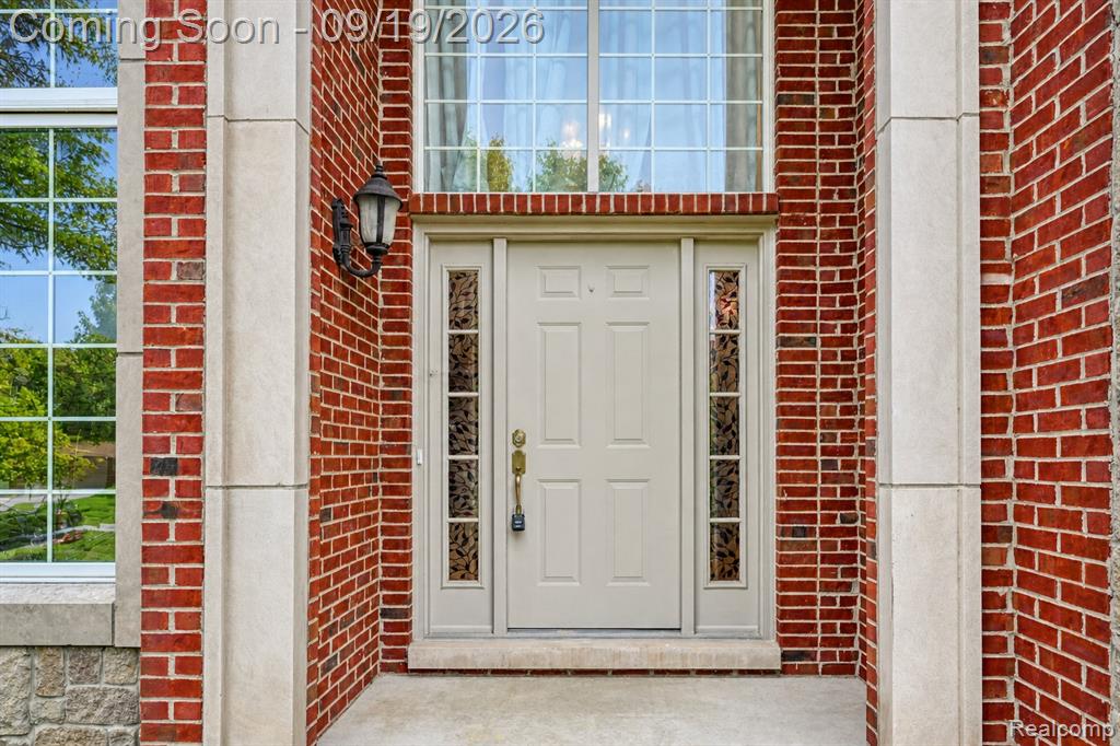 24371 Cavendish Avenue Property Photo 9