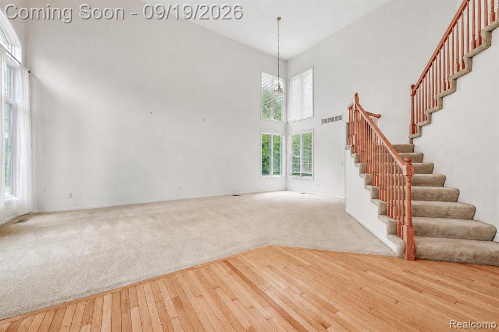 24371 Cavendish Avenue Property Photo 11