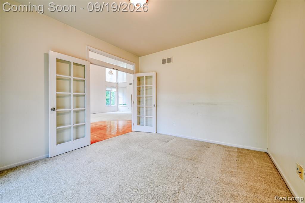 24371 Cavendish Avenue Property Photo 13