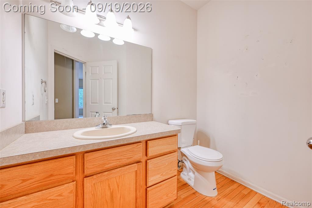 24371 Cavendish Avenue Property Photo 24