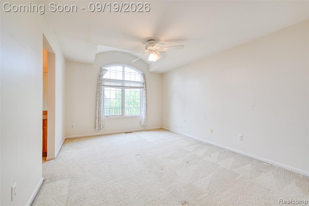 24371 Cavendish Avenue Property Photo 37