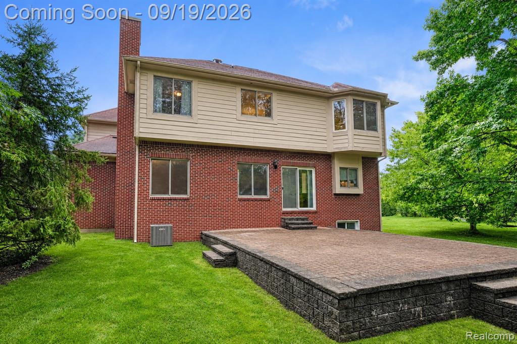 24371 Cavendish Avenue Property Photo 44