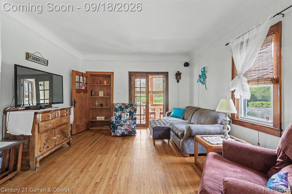 26552 W Huron River Drive Property Photo 9
