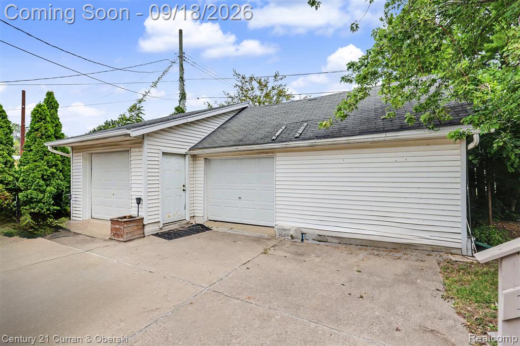 26552 W Huron River Drive Property Photo 31