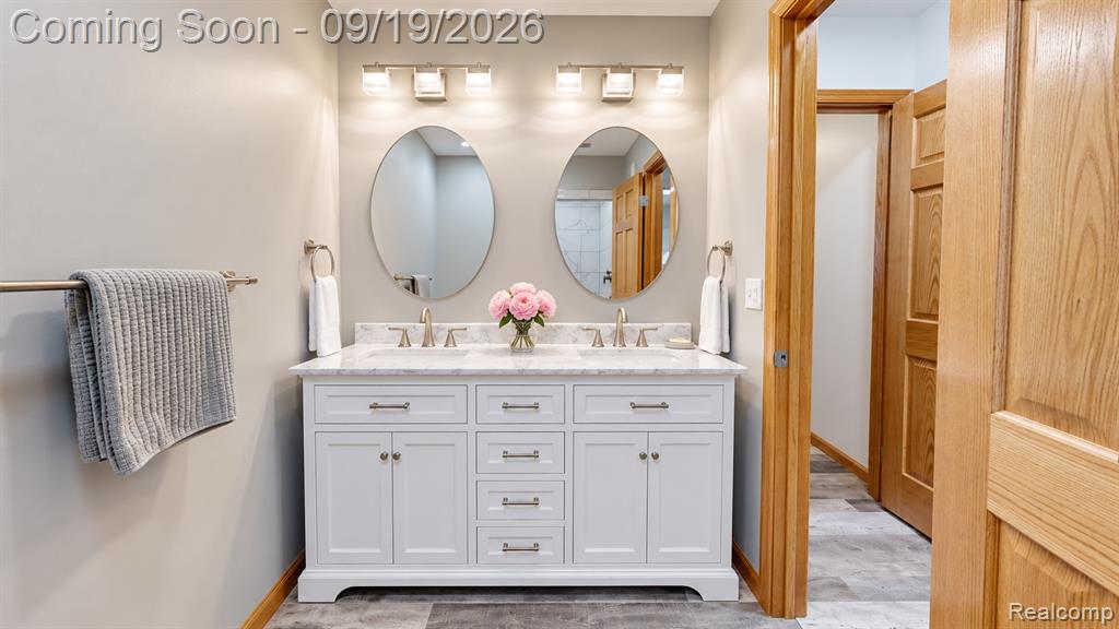2399 S Duffield Road Property Photo 11