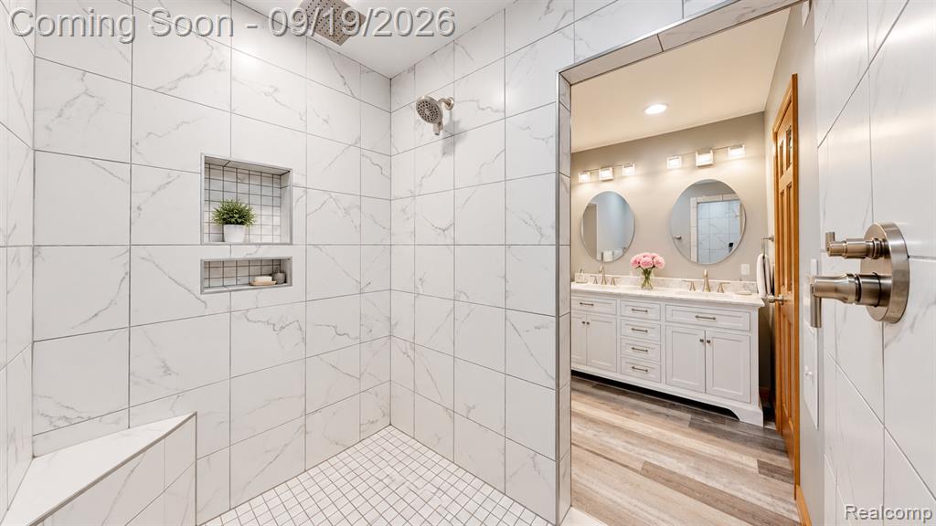 2399 S Duffield Road Property Photo 13