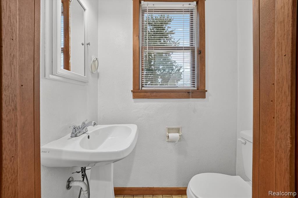 10785 Grafton Road Property Photo 25