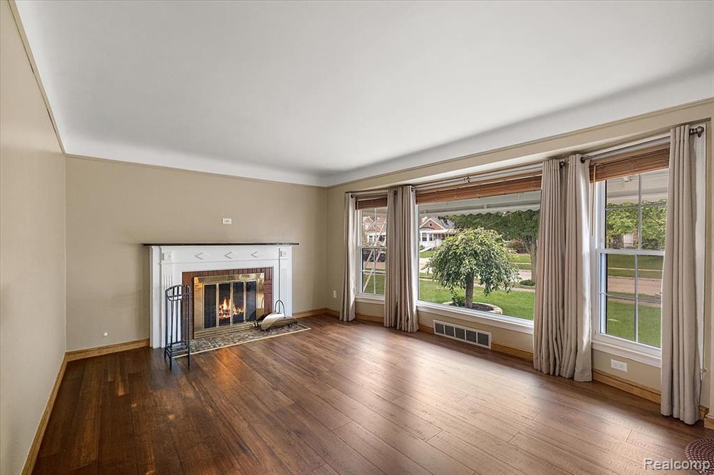 2226 Drexel Street Property Photo 7