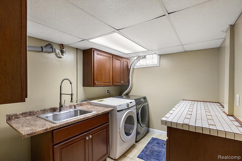 2226 Drexel Street Property Photo 24