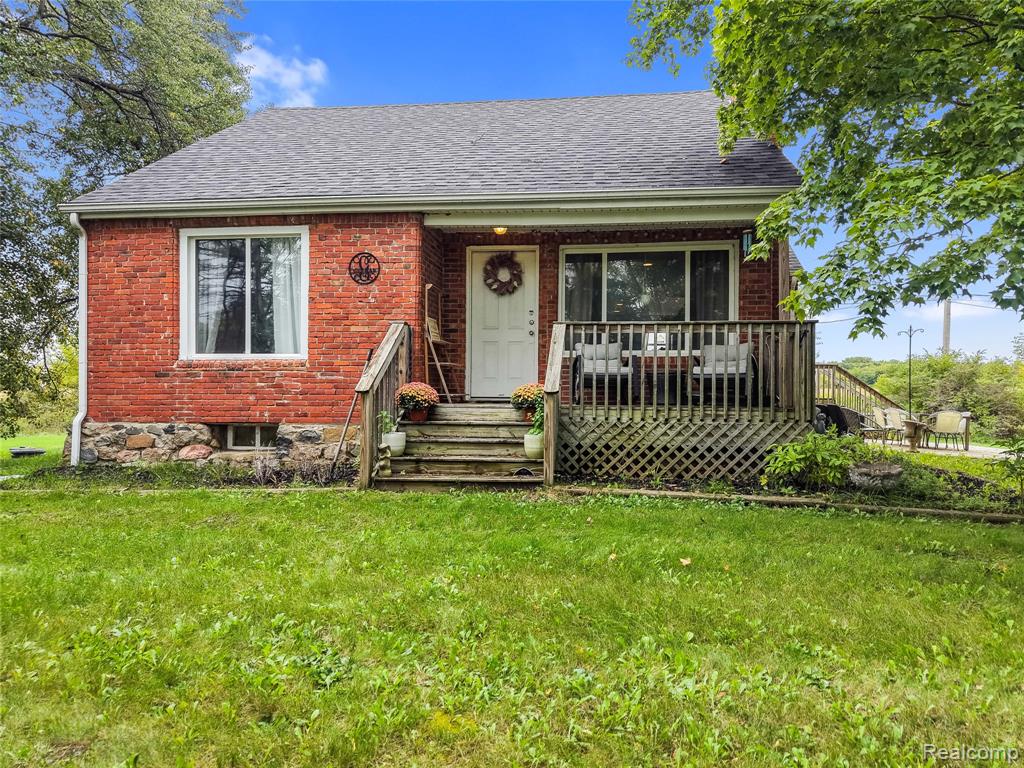 8330 Baldwin Road Property Photo 1