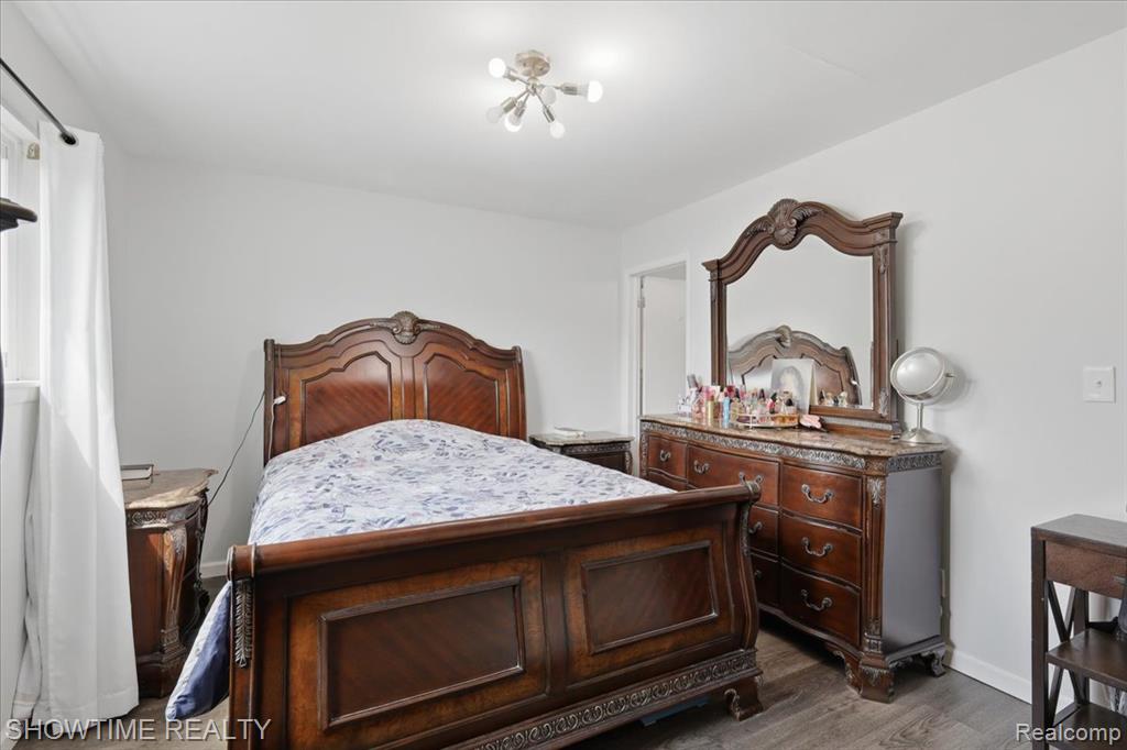 14706 Murthum Avenue Property Photo 22