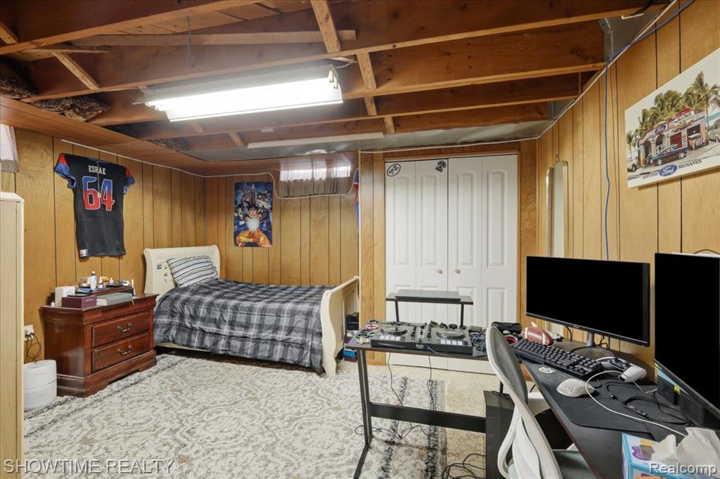 14706 Murthum Avenue Property Photo 32