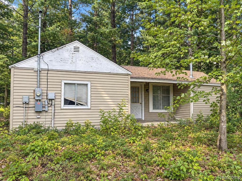 1277 East Avenue Property Photo 1