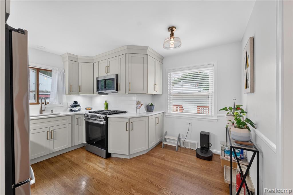1803 Littlestone Road Property Photo 11