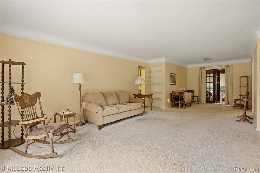 304 Prospect Street Property Photo 10