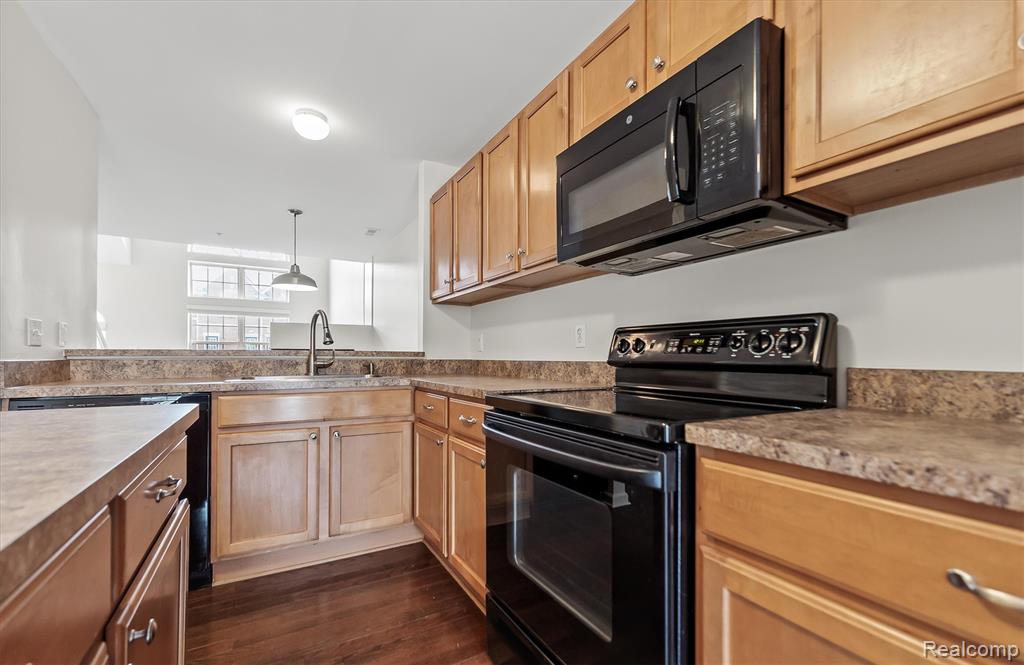 3276 Newbury Place Property Photo 16