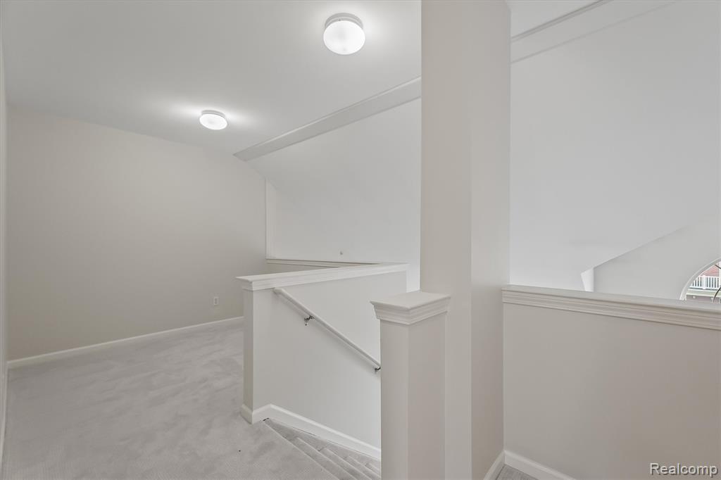 3276 Newbury Place Property Photo 19