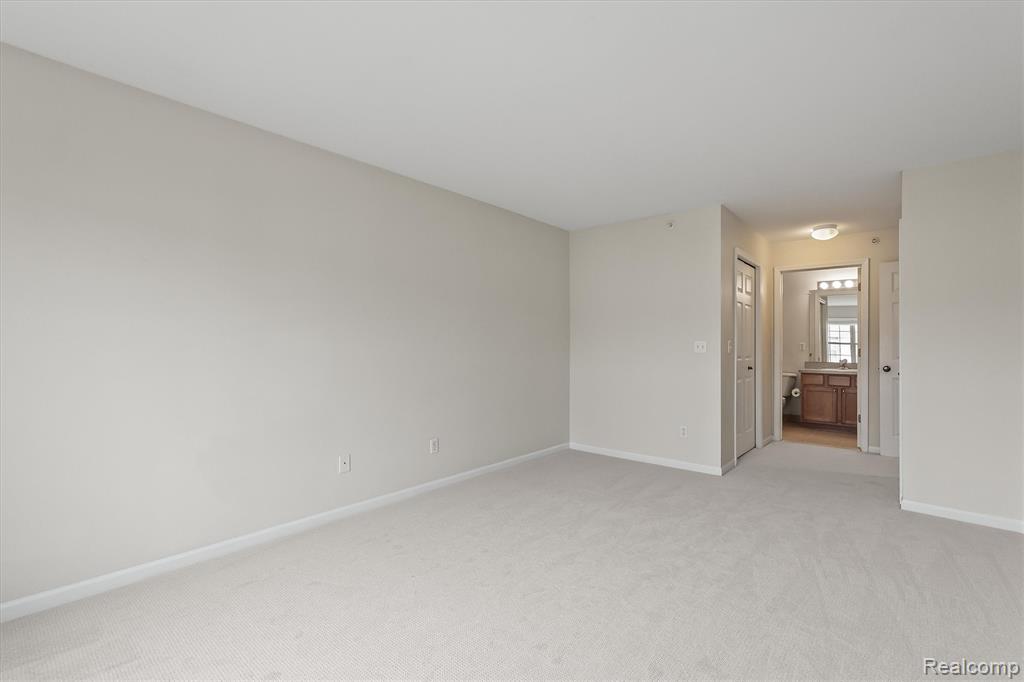 3276 Newbury Place Property Photo 28