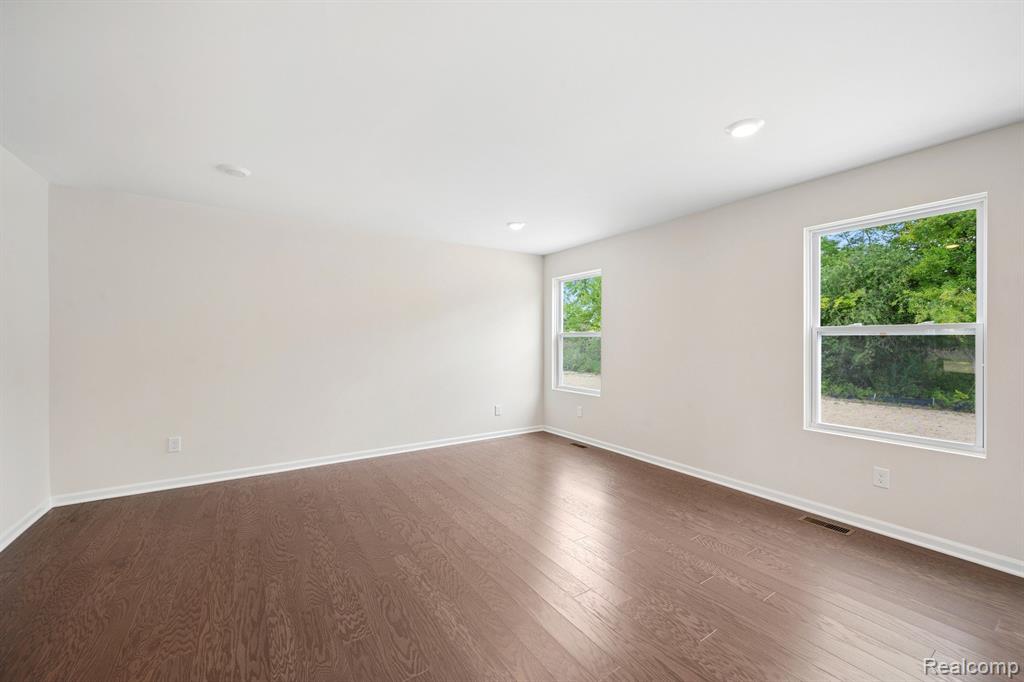 4187 Cedar Lane Property Photo 8