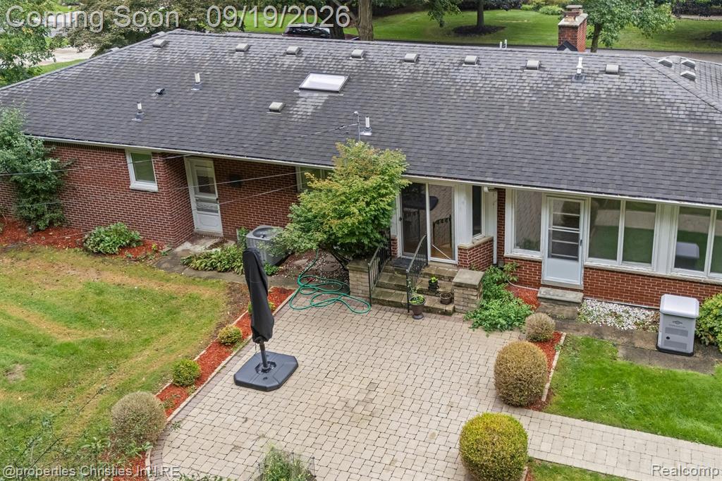 32340 Sylvan Lane Property Photo 7