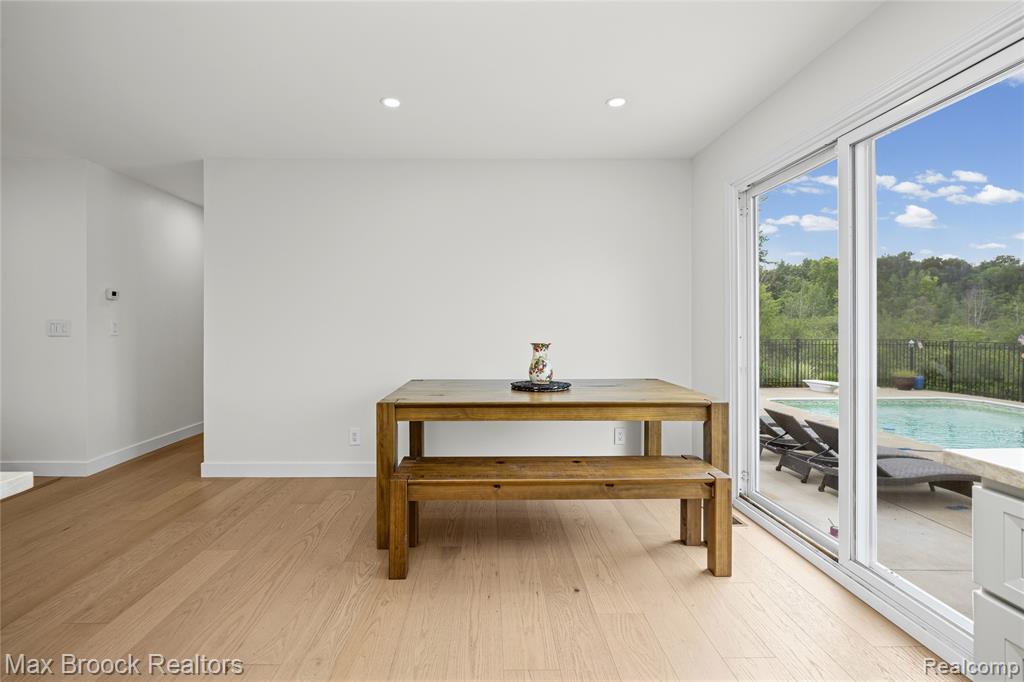 2000 Matthew Street Property Photo 13