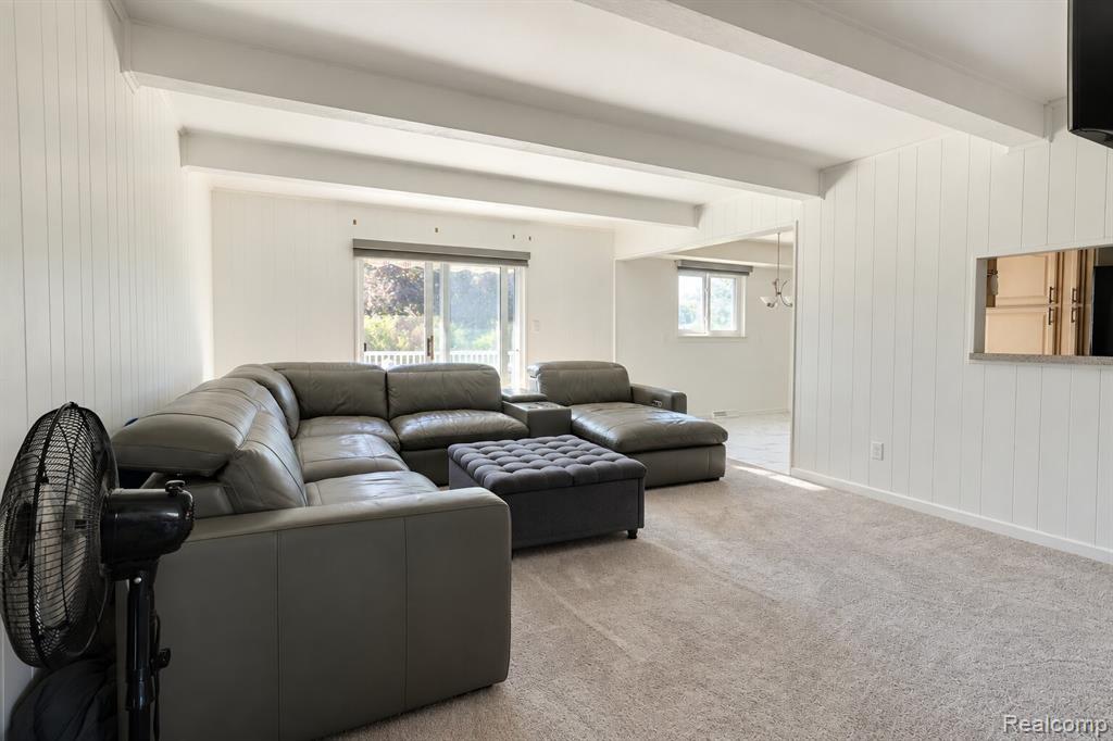 60 E Square Lake Road Property Photo 14