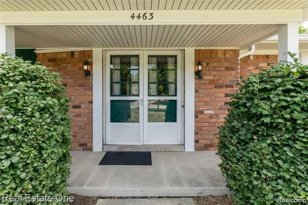 4463 Westover Drive Property Photo 6