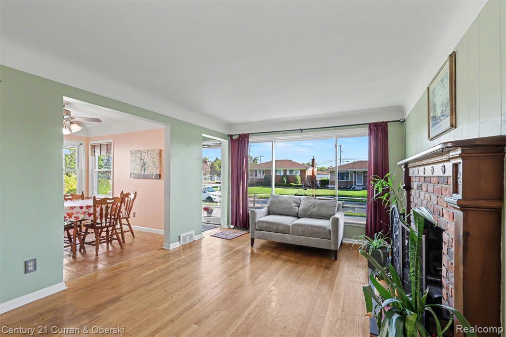 14991 College Avenue Property Photo 16