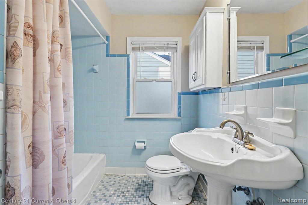 14991 College Avenue Property Photo 26
