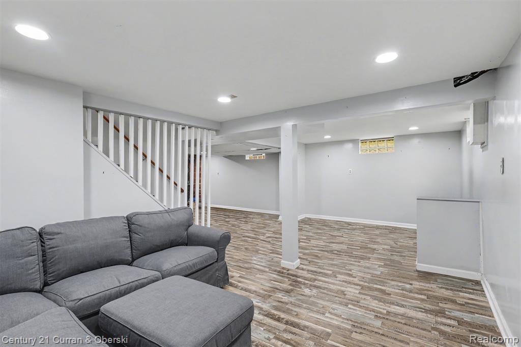 14991 College Avenue Property Photo 39
