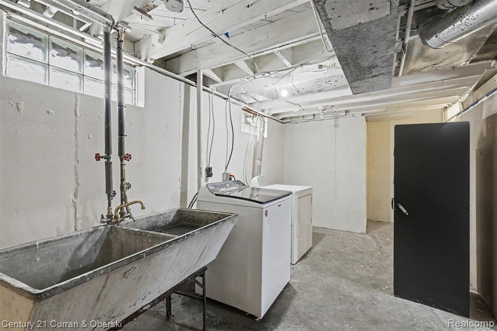 14991 College Avenue Property Photo 44
