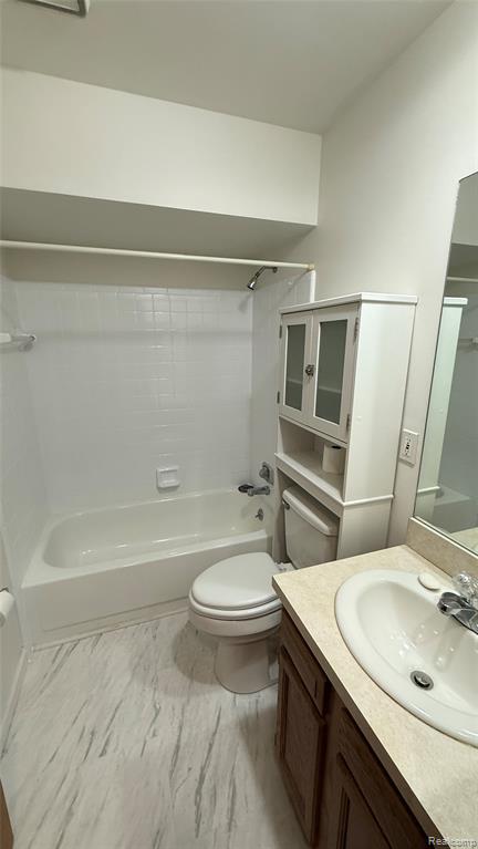 23062 Harrington Street Property Photo 10