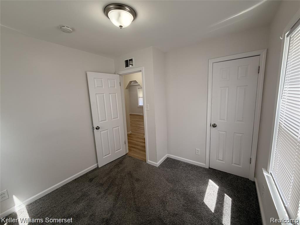 8226 Prospect Avenue Property Photo 9