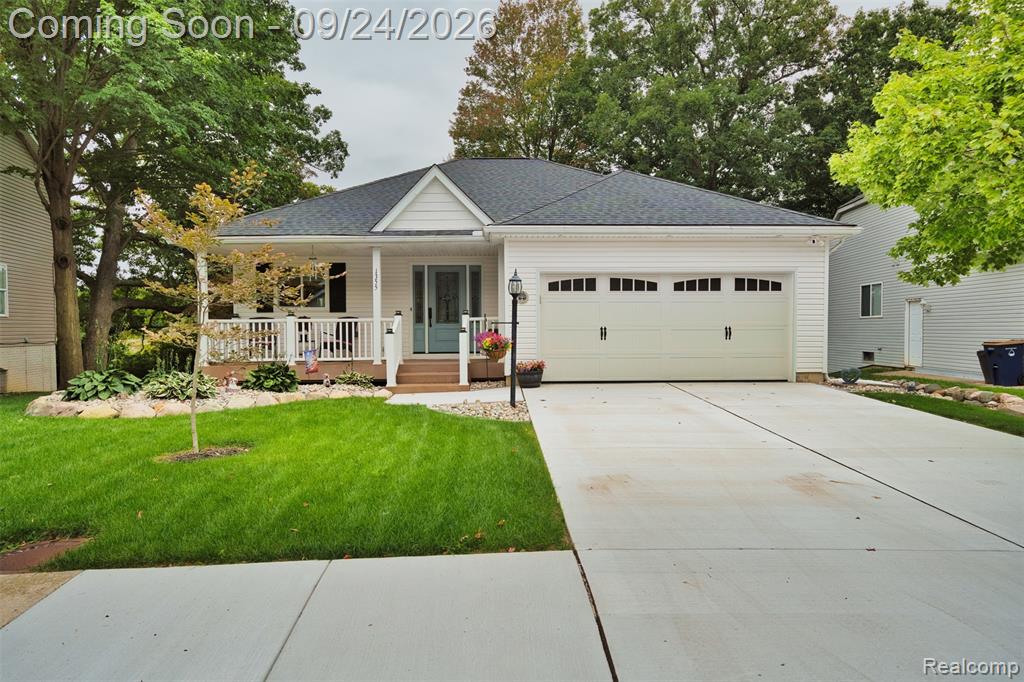1355 Sherwood Forest Court Property Photo 1