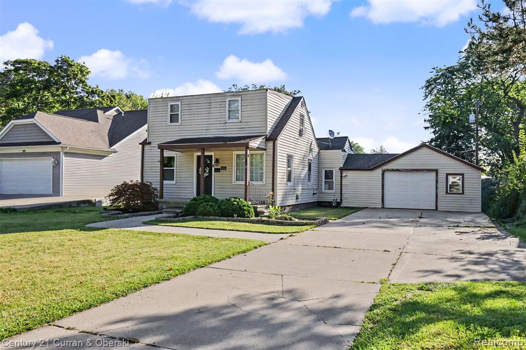 3131 Lafayette Drive Property Photo 1