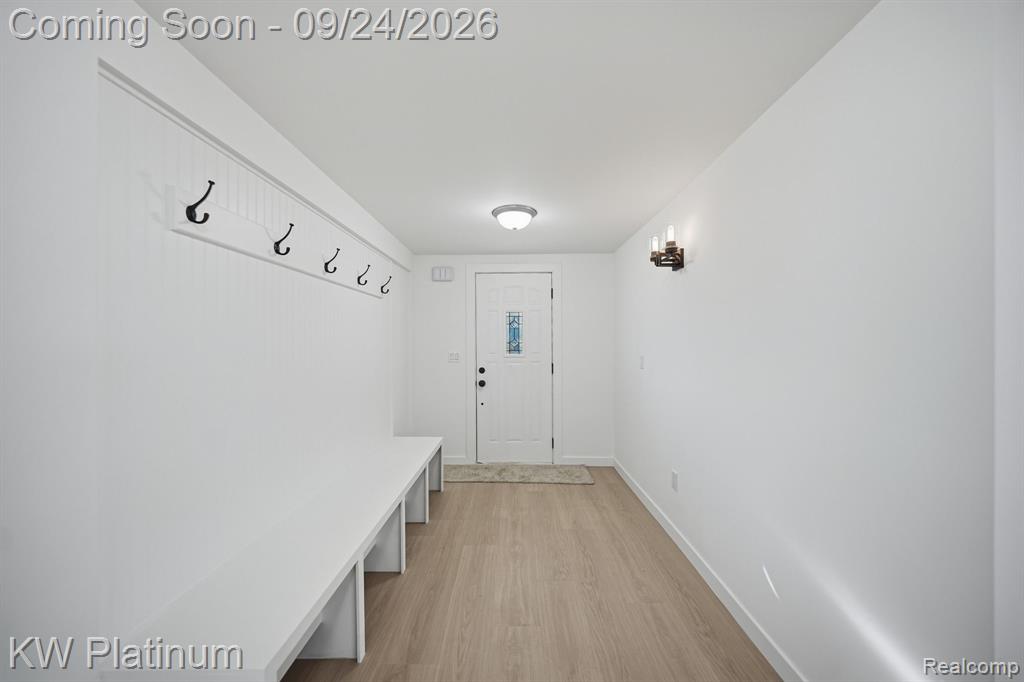 1309 Saint Clair Boulevard Property Photo 6