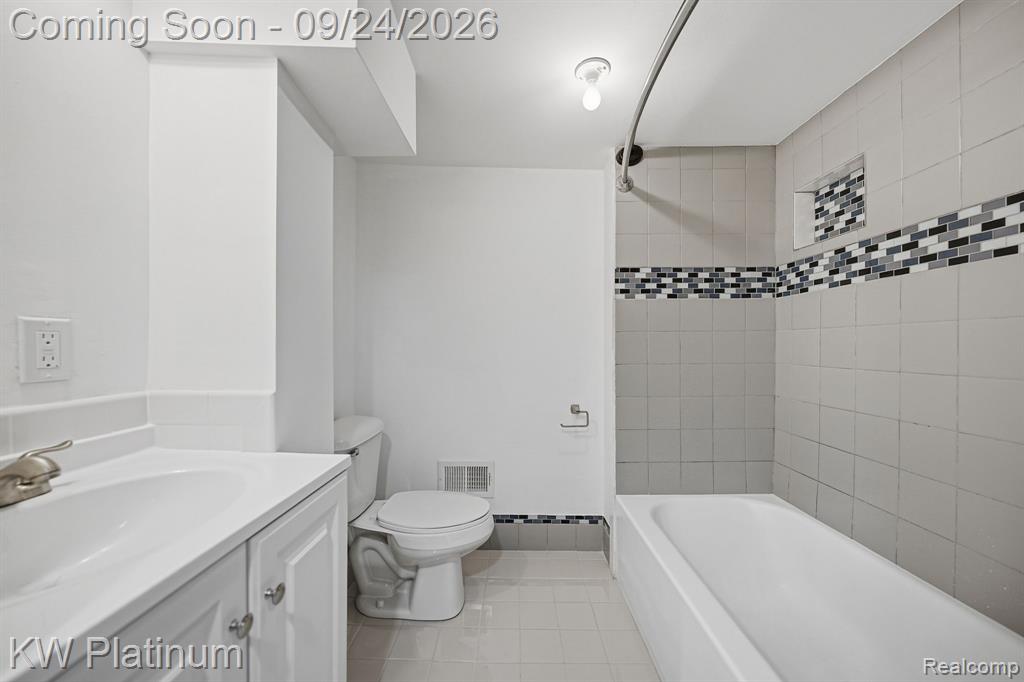 1309 Saint Clair Boulevard Property Photo 57