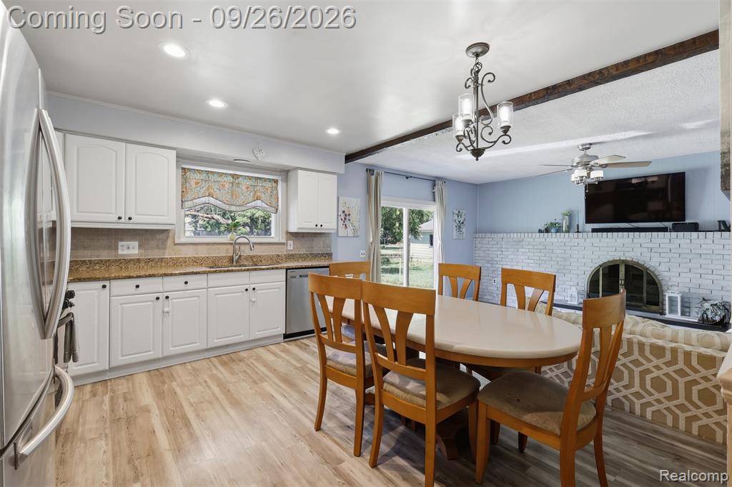 39964 Coronation Road Property Photo 17